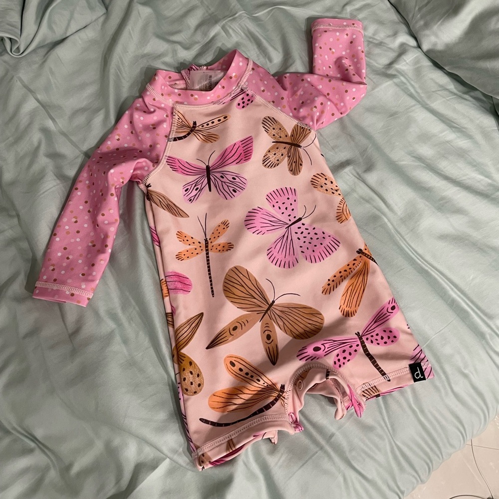 Deux Par Deux UPF50 Pink butterfly rashguard Swimsuit 9-12m